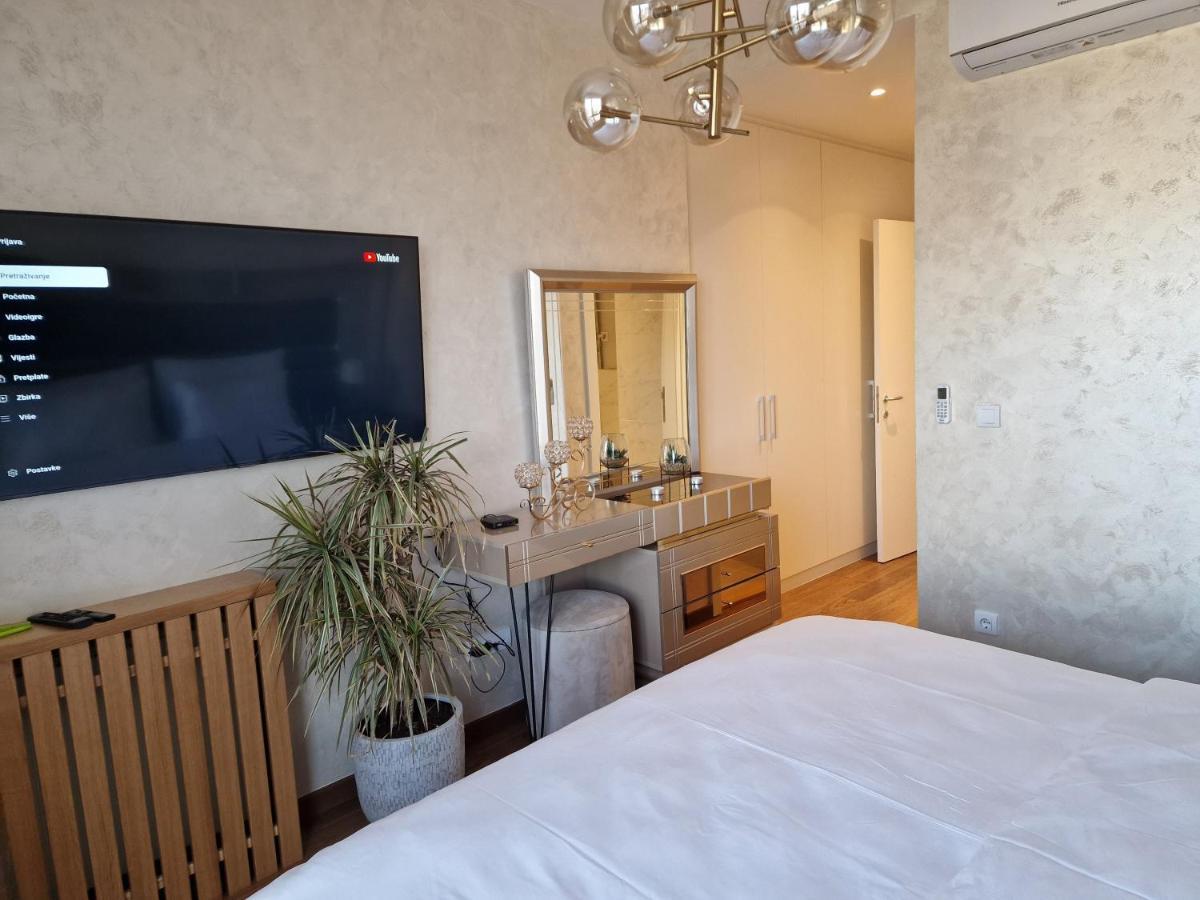 Beograd Na Vodi - BW Arcadia Luxury Apartment ภายนอก รูปภาพ